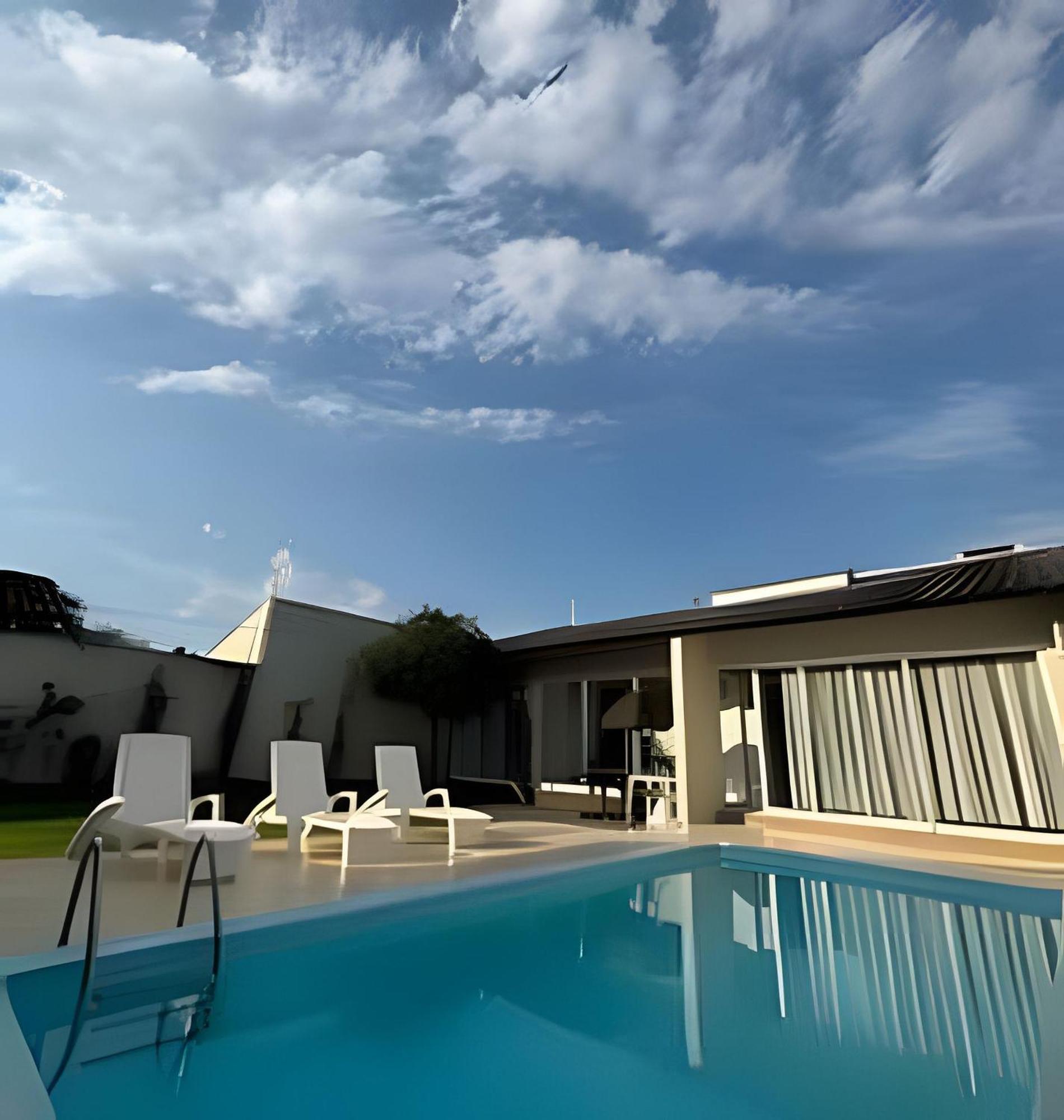 Sobrado Com 5 Suite 1 Quarto Piscina Churraqueira Ar Ate 20 Hospede Foz do Iguaçu Exterior foto